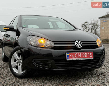 Черный Фольксваген Гольф, объемом двигателя 1.4 л и пробегом 184 тыс. км за 7499 $, фото 5 на Automoto.ua
