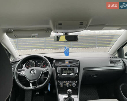 Черный Фольксваген Гольф, объемом двигателя 1.4 л и пробегом 174 тыс. км за 11600 $, фото 19 на Automoto.ua