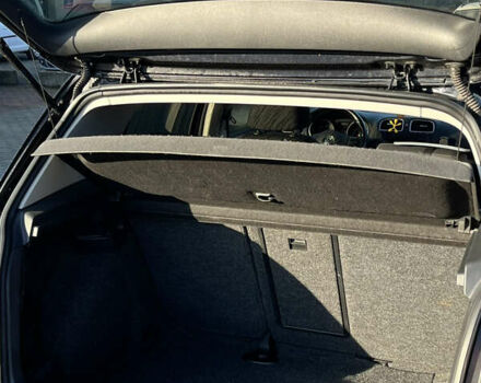 Черный Фольксваген Гольф, объемом двигателя 1.2 л и пробегом 243 тыс. км за 7700 $, фото 27 на Automoto.ua