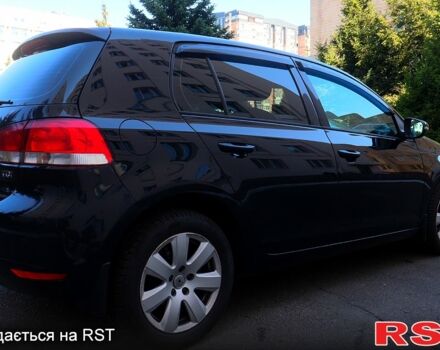 Черный Фольксваген Гольф, объемом двигателя 1.6 л и пробегом 237 тыс. км за 9500 $, фото 5 на Automoto.ua