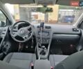 Черный Фольксваген Гольф, объемом двигателя 1.2 л и пробегом 186 тыс. км за 7500 $, фото 3 на Automoto.ua