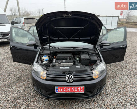 Черный Фольксваген Гольф, объемом двигателя 1.4 л и пробегом 184 тыс. км за 7499 $, фото 42 на Automoto.ua