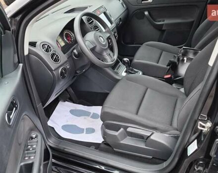 Черный Фольксваген Гольф, объемом двигателя 1.39 л и пробегом 187 тыс. км за 8550 $, фото 32 на Automoto.ua