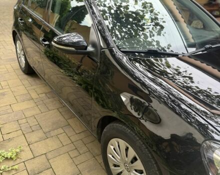 Черный Фольксваген Гольф, объемом двигателя 1.4 л и пробегом 300 тыс. км за 7100 $, фото 5 на Automoto.ua