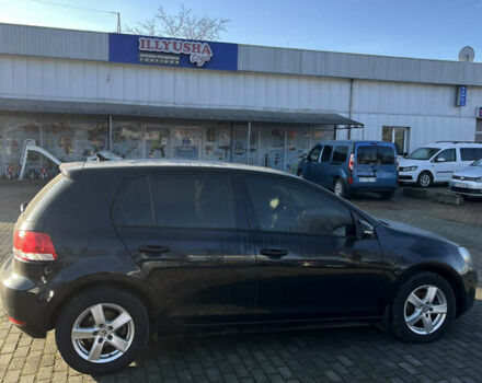 Черный Фольксваген Гольф, объемом двигателя 1.2 л и пробегом 243 тыс. км за 7700 $, фото 11 на Automoto.ua