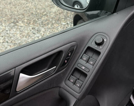 Черный Фольксваген Гольф, объемом двигателя 1.4 л и пробегом 184 тыс. км за 7499 $, фото 21 на Automoto.ua