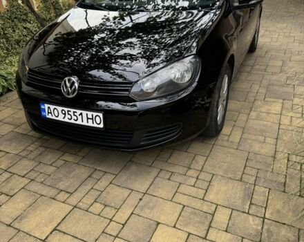 Черный Фольксваген Гольф, объемом двигателя 1.4 л и пробегом 300 тыс. км за 7100 $, фото 6 на Automoto.ua