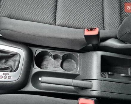 Черный Фольксваген Гольф, объемом двигателя 1.39 л и пробегом 187 тыс. км за 8550 $, фото 45 на Automoto.ua