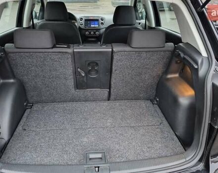 Черный Фольксваген Гольф, объемом двигателя 1.39 л и пробегом 187 тыс. км за 8550 $, фото 29 на Automoto.ua