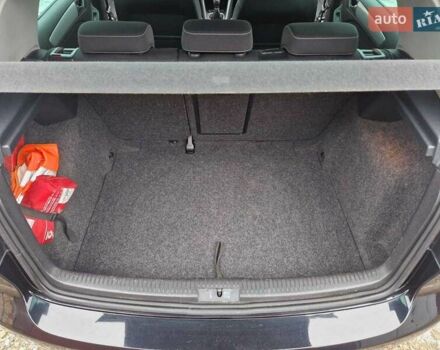 Черный Фольксваген Гольф, объемом двигателя 1.39 л и пробегом 183 тыс. км за 8200 $, фото 16 на Automoto.ua