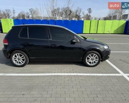 Черный Фольксваген Гольф, объемом двигателя 1.39 л и пробегом 155 тыс. км за 8900 $, фото 2 на Automoto.ua