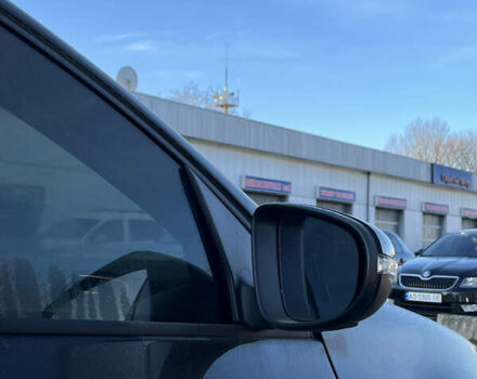 Черный Фольксваген Гольф, объемом двигателя 1.2 л и пробегом 243 тыс. км за 7700 $, фото 9 на Automoto.ua