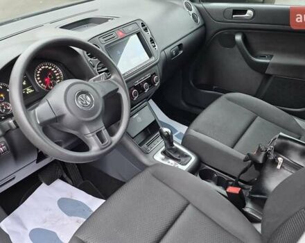 Черный Фольксваген Гольф, объемом двигателя 1.39 л и пробегом 187 тыс. км за 8550 $, фото 18 на Automoto.ua