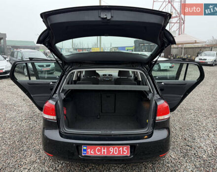 Черный Фольксваген Гольф, объемом двигателя 1.4 л и пробегом 184 тыс. км за 7499 $, фото 41 на Automoto.ua