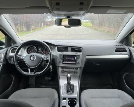 Черный Фольксваген Гольф, объемом двигателя 1.4 л и пробегом 210 тыс. км за 11200 $, фото 18 на Automoto.ua