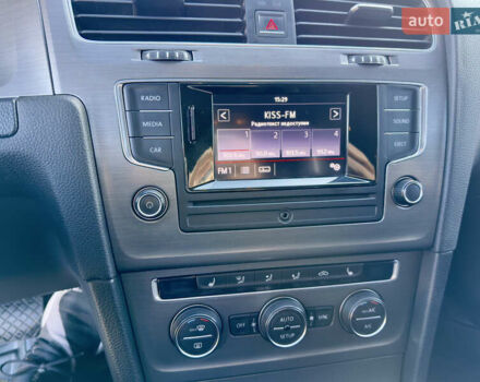 Чорний Фольксваген Гольф, об'ємом двигуна 1.4 л та пробігом 172 тис. км за 12500 $, фото 11 на Automoto.ua