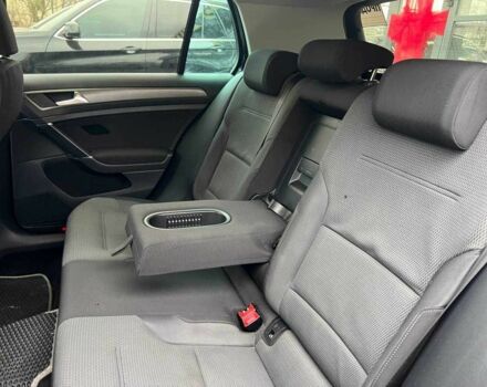 Черный Фольксваген Гольф, объемом двигателя 1.6 л и пробегом 186 тыс. км за 12700 $, фото 20 на Automoto.ua