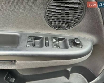 Чорний Фольксваген Гольф, об'ємом двигуна 1.6 л та пробігом 174 тис. км за 11990 $, фото 15 на Automoto.ua