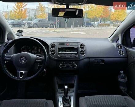 Чорний Фольксваген Гольф, об'ємом двигуна 1.6 л та пробігом 174 тис. км за 11990 $, фото 14 на Automoto.ua