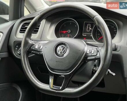 Черный Фольксваген Гольф, объемом двигателя 1.6 л и пробегом 186 тыс. км за 12700 $, фото 13 на Automoto.ua