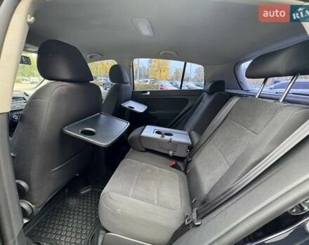 Чорний Фольксваген Гольф, об'ємом двигуна 1.6 л та пробігом 174 тис. км за 11990 $, фото 9 на Automoto.ua