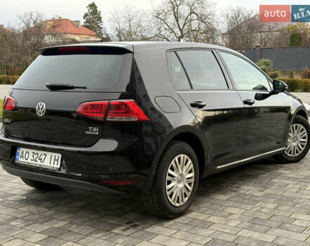 Черный Фольксваген Гольф, объемом двигателя 1.2 л и пробегом 185 тыс. км за 9700 $, фото 3 на Automoto.ua