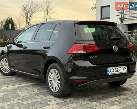 Черный Фольксваген Гольф, объемом двигателя 1.2 л и пробегом 185 тыс. км за 9700 $, фото 2 на Automoto.ua
