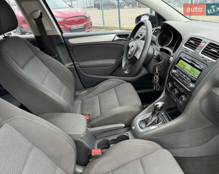 Чорний Фольксваген Гольф, об'ємом двигуна 2.48 л та пробігом 383 тис. км за 8190 $, фото 32 на Automoto.ua