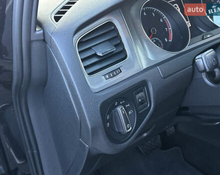 Чорний Фольксваген Гольф, об'ємом двигуна 1.4 л та пробігом 204 тис. км за 12399 $, фото 19 на Automoto.ua