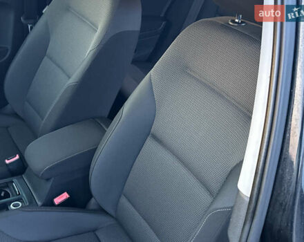 Чорний Фольксваген Гольф, об'ємом двигуна 1.4 л та пробігом 204 тис. км за 12399 $, фото 21 на Automoto.ua