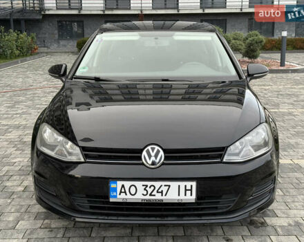 Черный Фольксваген Гольф, объемом двигателя 1.2 л и пробегом 185 тыс. км за 9700 $, фото 6 на Automoto.ua