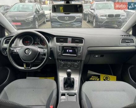 Черный Фольксваген Гольф, объемом двигателя 1.6 л и пробегом 186 тыс. км за 12700 $, фото 11 на Automoto.ua