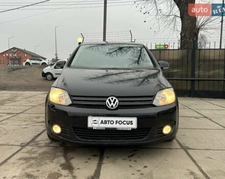 Черный Фольксваген Гольф, объемом двигателя 1.6 л и пробегом 178 тыс. км за 11990 $, фото 1 на Automoto.ua