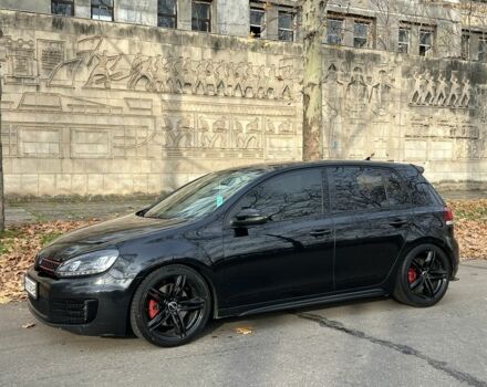 Черный Фольксваген Гольф, объемом двигателя 2 л и пробегом 207 тыс. км за 10000 $, фото 1 на Automoto.ua