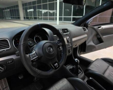 Черный Фольксваген Гольф, объемом двигателя 2 л и пробегом 83 тыс. км за 1900 $, фото 8 на Automoto.ua