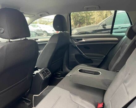 Черный Фольксваген Гольф, объемом двигателя 1.6 л и пробегом 186 тыс. км за 12700 $, фото 21 на Automoto.ua