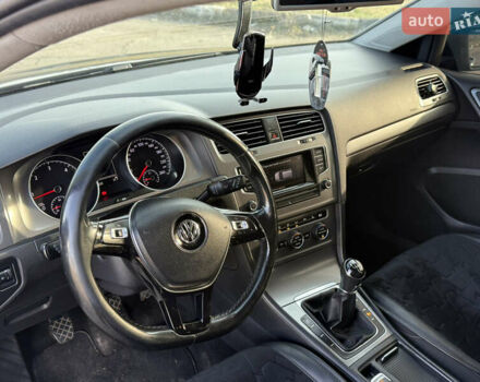 Черный Фольксваген Гольф, объемом двигателя 2 л и пробегом 361 тыс. км за 9600 $, фото 7 на Automoto.ua