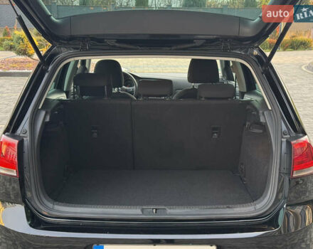 Черный Фольксваген Гольф, объемом двигателя 1.2 л и пробегом 185 тыс. км за 9700 $, фото 20 на Automoto.ua