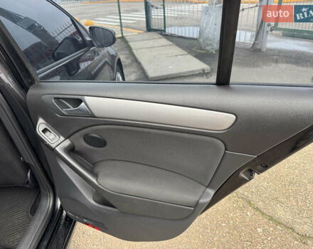 Чорний Фольксваген Гольф, об'ємом двигуна 2.48 л та пробігом 383 тис. км за 8190 $, фото 27 на Automoto.ua