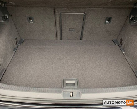 Черный Фольксваген Гольф, объемом двигателя 2 л и пробегом 164 тыс. км за 13100 $, фото 7 на Automoto.ua