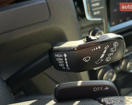 Черный Фольксваген Гольф, объемом двигателя 1.4 л и пробегом 179 тыс. км за 15300 $, фото 13 на Automoto.ua