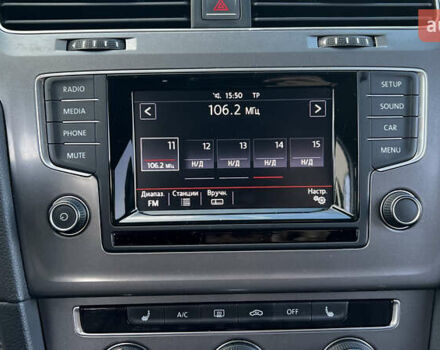 Черный Фольксваген Гольф, объемом двигателя 1.6 л и пробегом 258 тыс. км за 10300 $, фото 65 на Automoto.ua