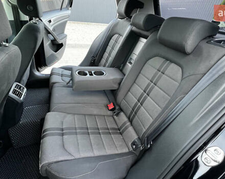 Черный Фольксваген Гольф, объемом двигателя 1.6 л и пробегом 258 тыс. км за 10300 $, фото 57 на Automoto.ua