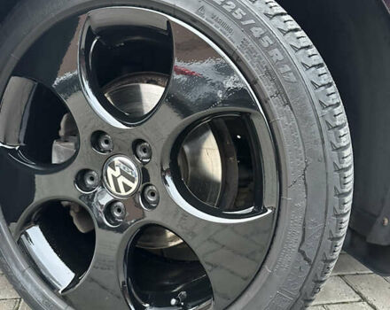 Черный Фольксваген Гольф, объемом двигателя 1.6 л и пробегом 299 тыс. км за 11500 $, фото 18 на Automoto.ua