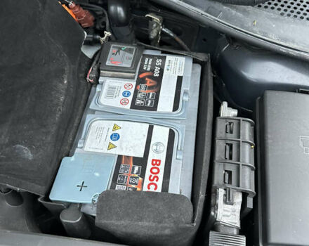 Черный Фольксваген Гольф, объемом двигателя 1.6 л и пробегом 299 тыс. км за 11500 $, фото 34 на Automoto.ua