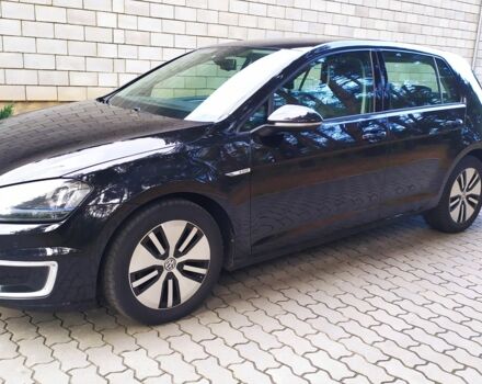 Черный Фольксваген Гольф, объемом двигателя 0 л и пробегом 112 тыс. км за 9250 $, фото 3 на Automoto.ua