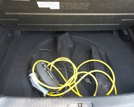 Черный Фольксваген Гольф, объемом двигателя 0 л и пробегом 126 тыс. км за 8900 $, фото 22 на Automoto.ua