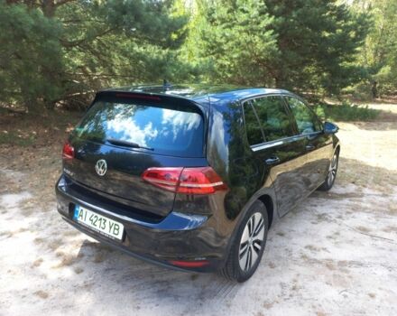 Черный Фольксваген Гольф, объемом двигателя 0 л и пробегом 126 тыс. км за 8900 $, фото 6 на Automoto.ua