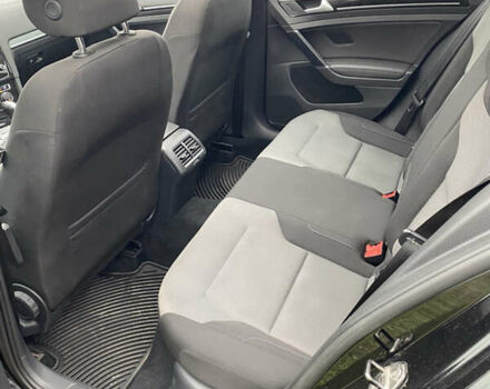 Черный Фольксваген Гольф, объемом двигателя 1.8 л и пробегом 152 тыс. км за 6700 $, фото 12 на Automoto.ua