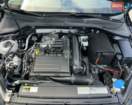 Черный Фольксваген Гольф, объемом двигателя 1.4 л и пробегом 203 тыс. км за 12200 $, фото 55 на Automoto.ua